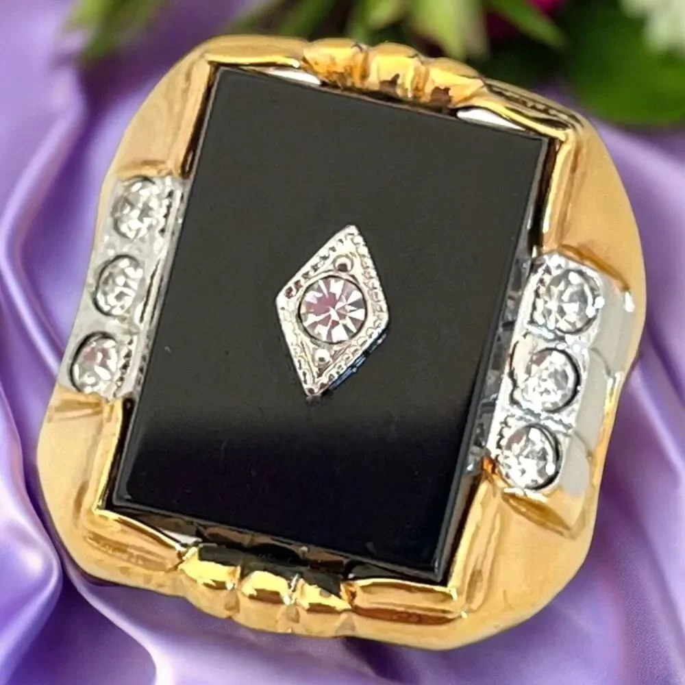 Vintage 1960s Uncas Black Onyx Ring Size 7  14K Gold Plate Art Deco Revival - 5J